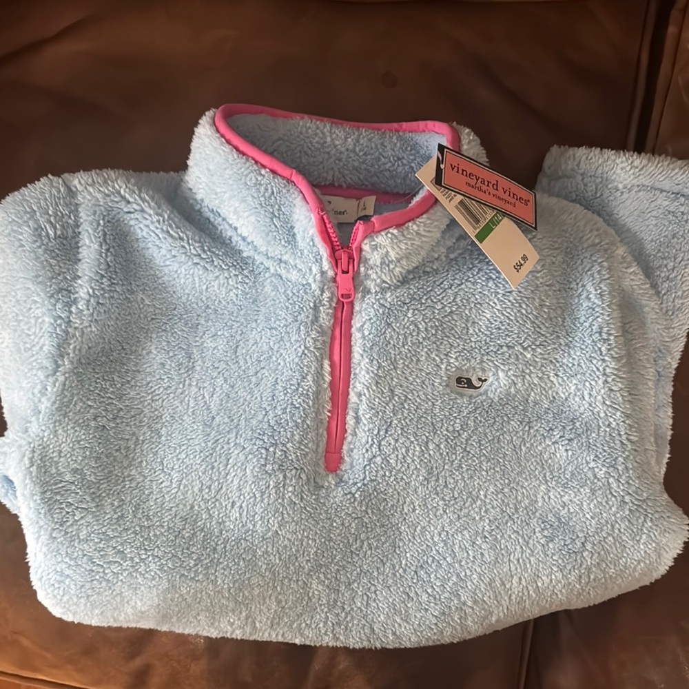 Vineyard Vines Sky Blue Fleece with Pink Accents